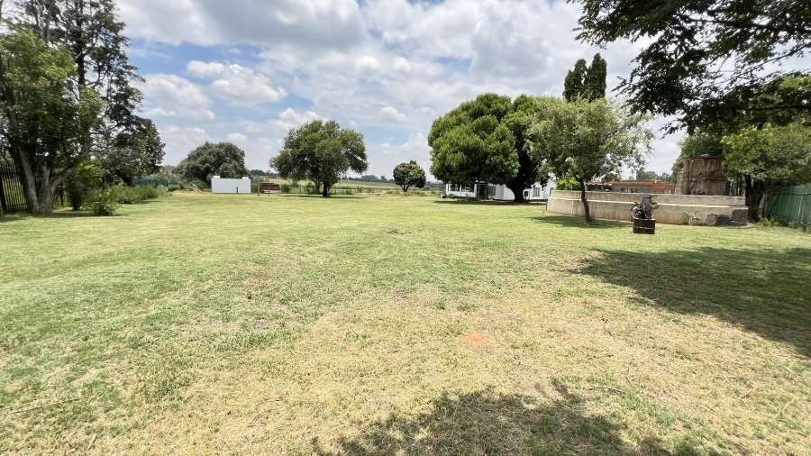 4 Bedroom Property for Sale in Vleikop A H Gauteng