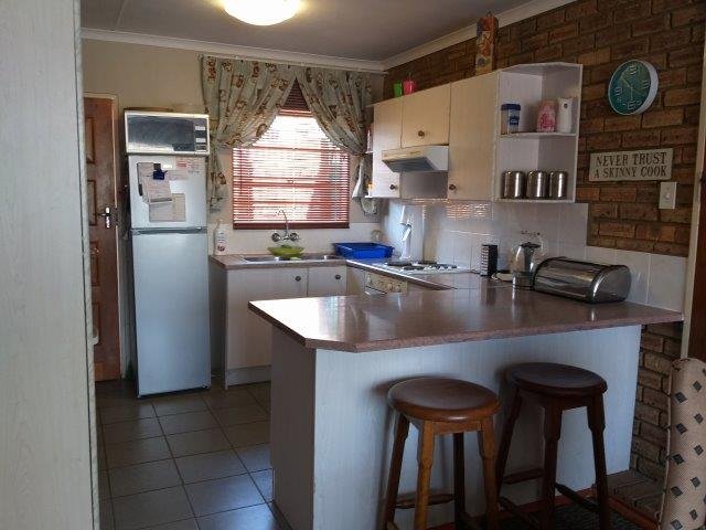 To Let 2 Bedroom Property for Rent in Rangeview Gauteng