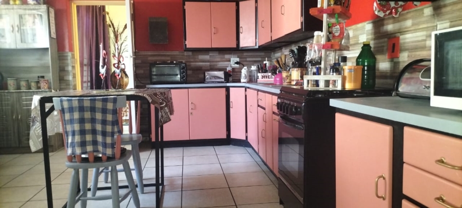 3 Bedroom Property for Sale in Homelake Gauteng
