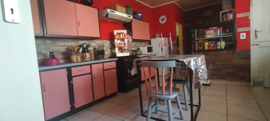 3 Bedroom Property for Sale in Homelake Gauteng