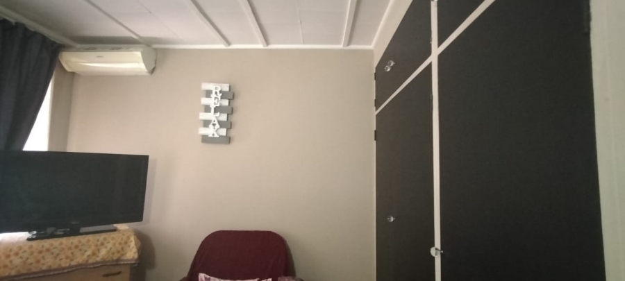 3 Bedroom Property for Sale in Homelake Gauteng