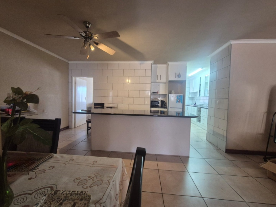 2 Bedroom Property for Sale in Greenhills Gauteng