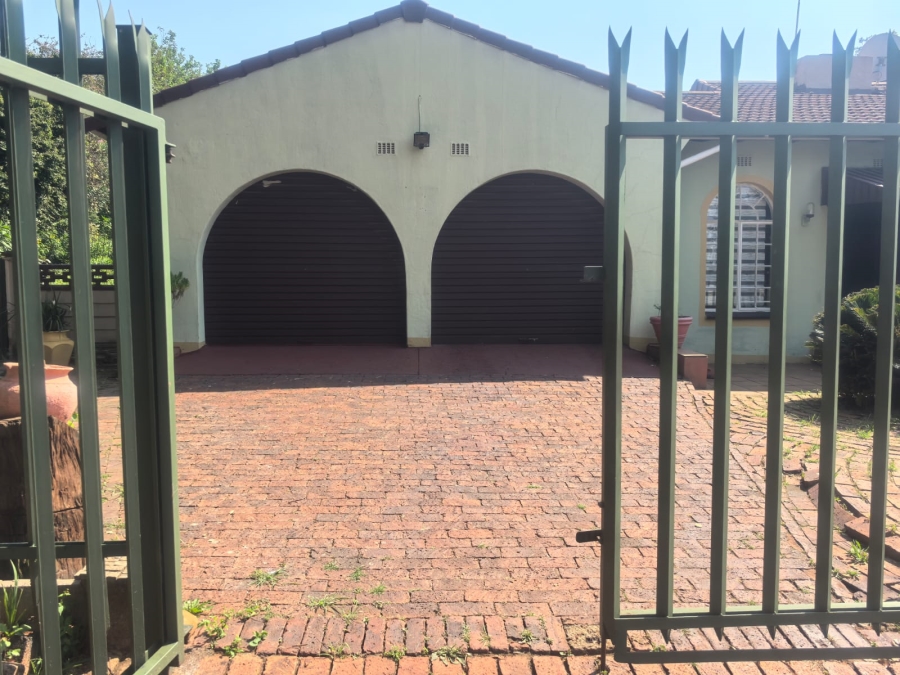 3 Bedroom Property for Sale in Witpoortjie Gauteng
