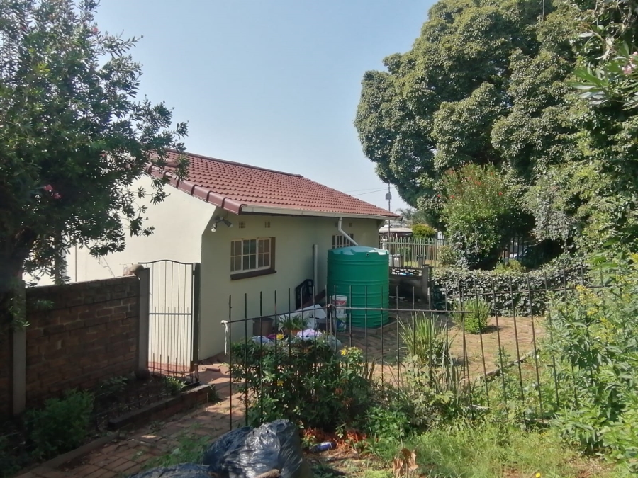 3 Bedroom Property for Sale in Witpoortjie Gauteng
