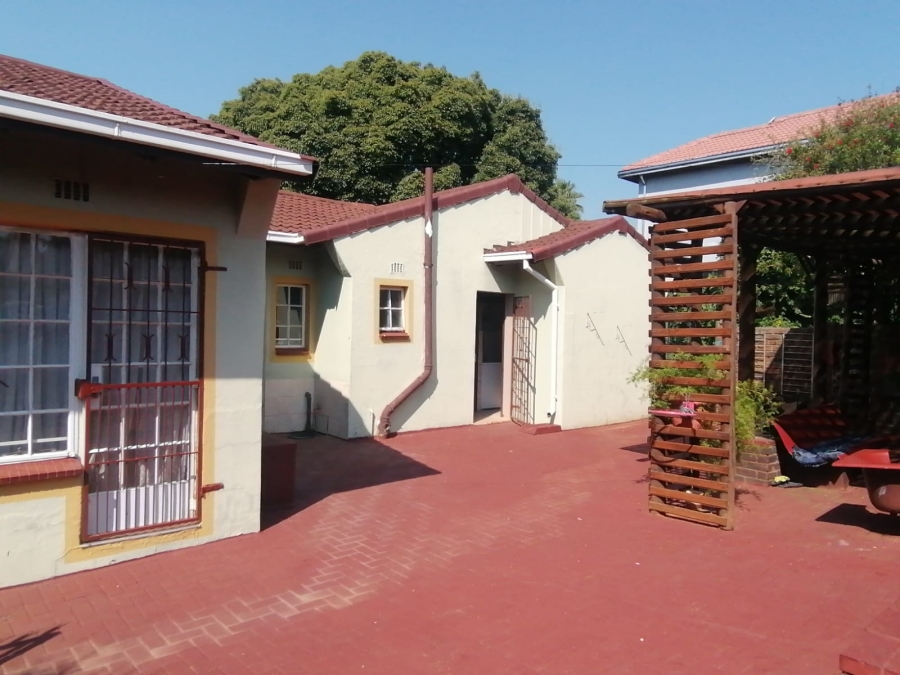 3 Bedroom Property for Sale in Witpoortjie Gauteng