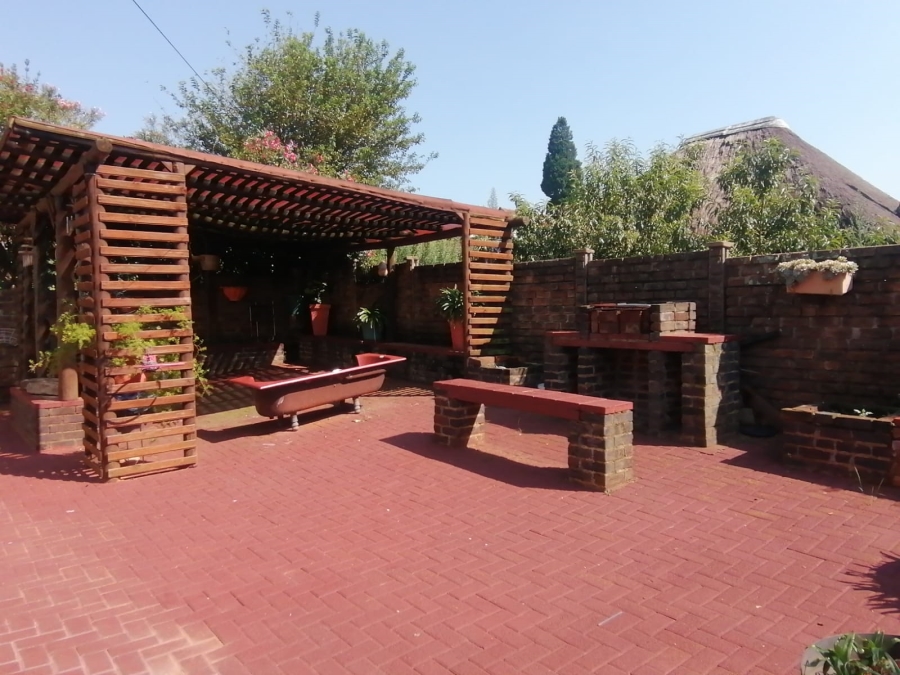 3 Bedroom Property for Sale in Witpoortjie Gauteng