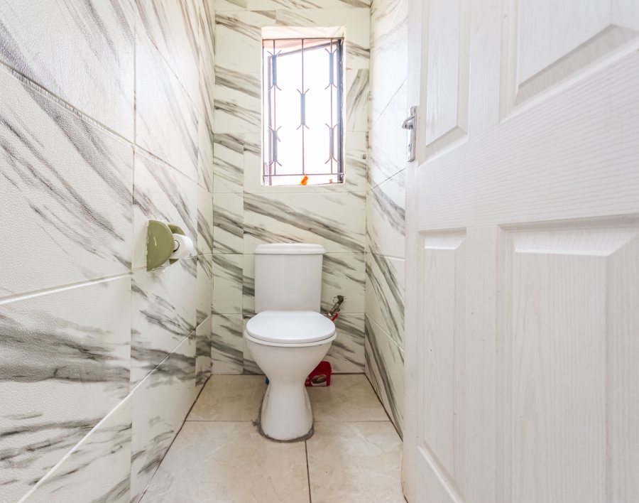 3 Bedroom Property for Sale in Mohlakeng Gauteng