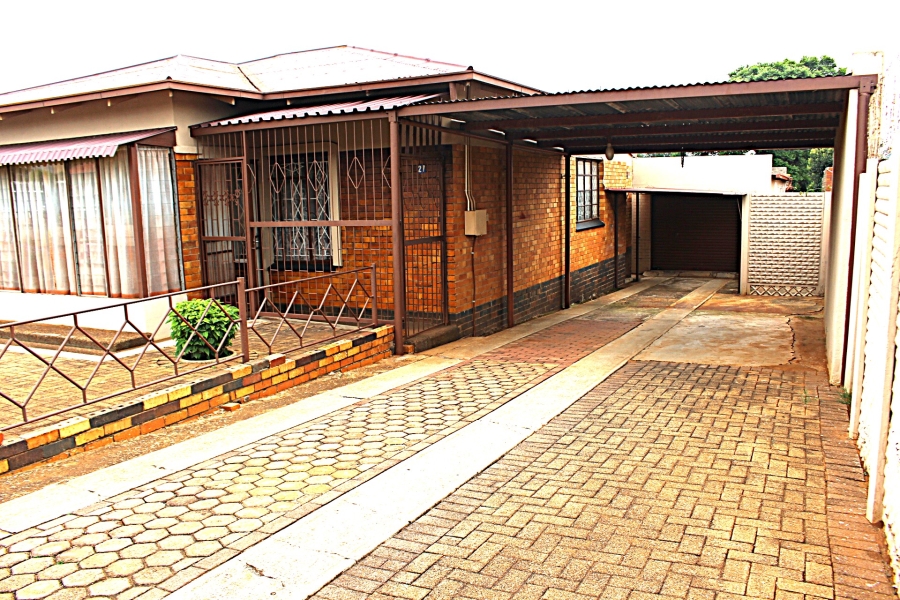 3 Bedroom Property for Sale in Georginia Gauteng