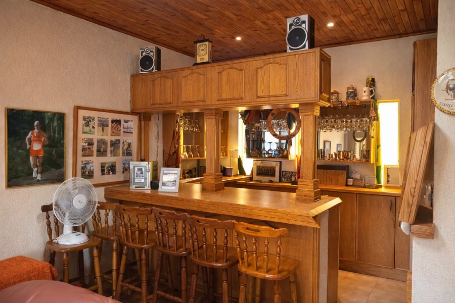 3 Bedroom Property for Sale in Florida Lake Gauteng