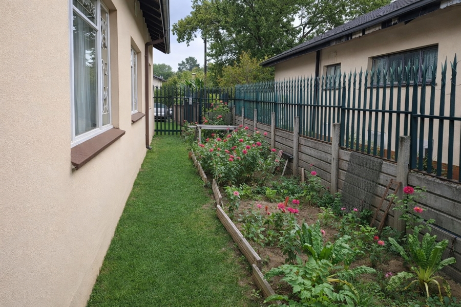 3 Bedroom Property for Sale in Florida Lake Gauteng