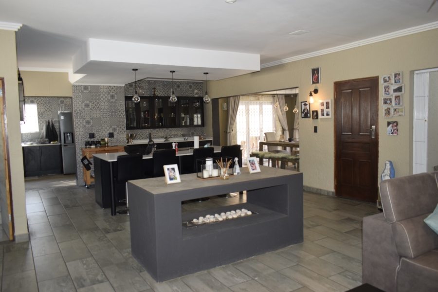 3 Bedroom Property for Sale in Lambton Gauteng