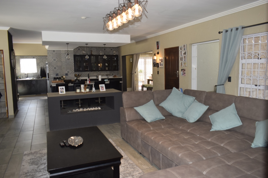 3 Bedroom Property for Sale in Lambton Gauteng