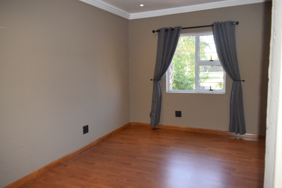 3 Bedroom Property for Sale in Lambton Gauteng