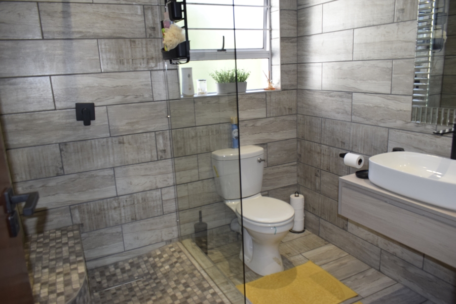 3 Bedroom Property for Sale in Lambton Gauteng