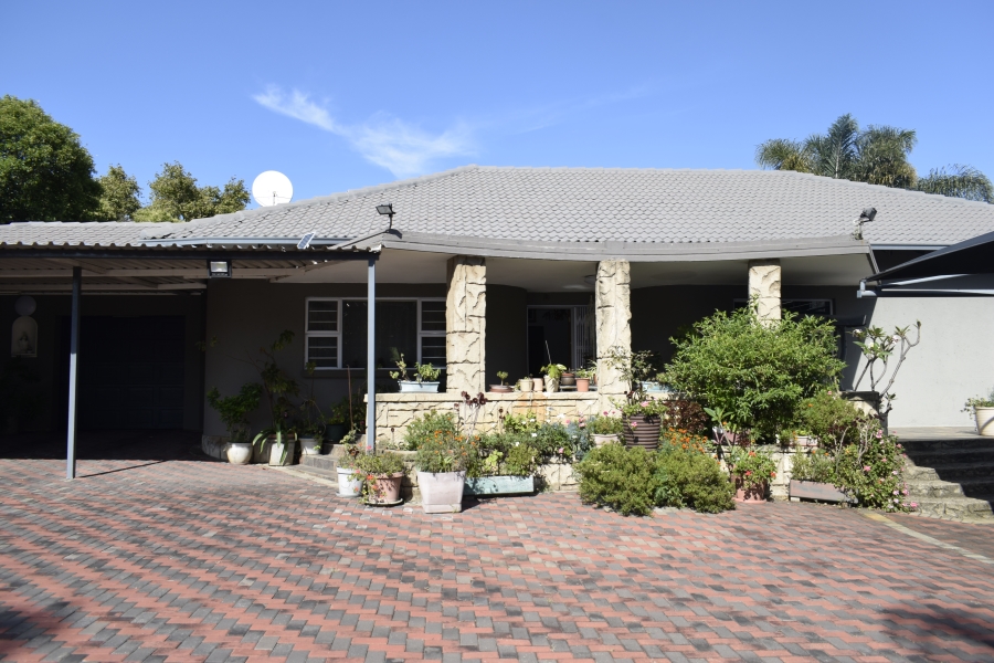 3 Bedroom Property for Sale in Lambton Gauteng