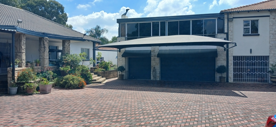 8 Bedroom Property for Sale in Lambton Gauteng