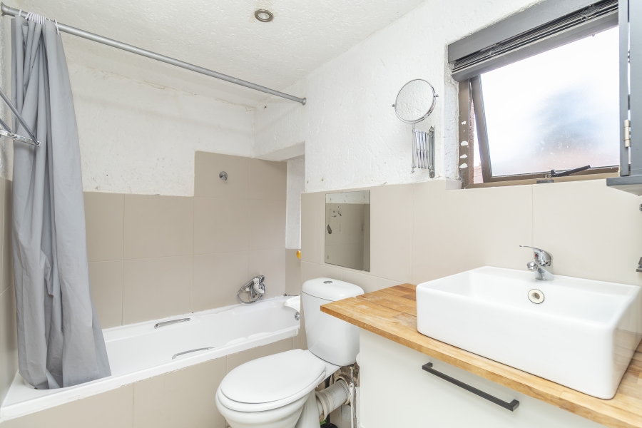 3 Bedroom Property for Sale in Magaliessig Gauteng