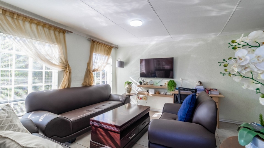 2 Bedroom Property for Sale in Eden Glen Gauteng