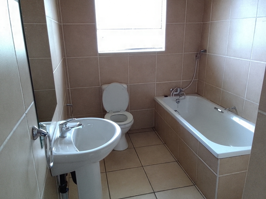 2 Bedroom Property for Sale in Vanderbijlpark SE 4 Gauteng