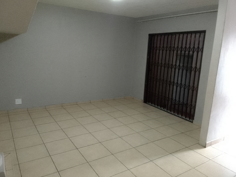 2 Bedroom Property for Sale in Vanderbijlpark SE 4 Gauteng