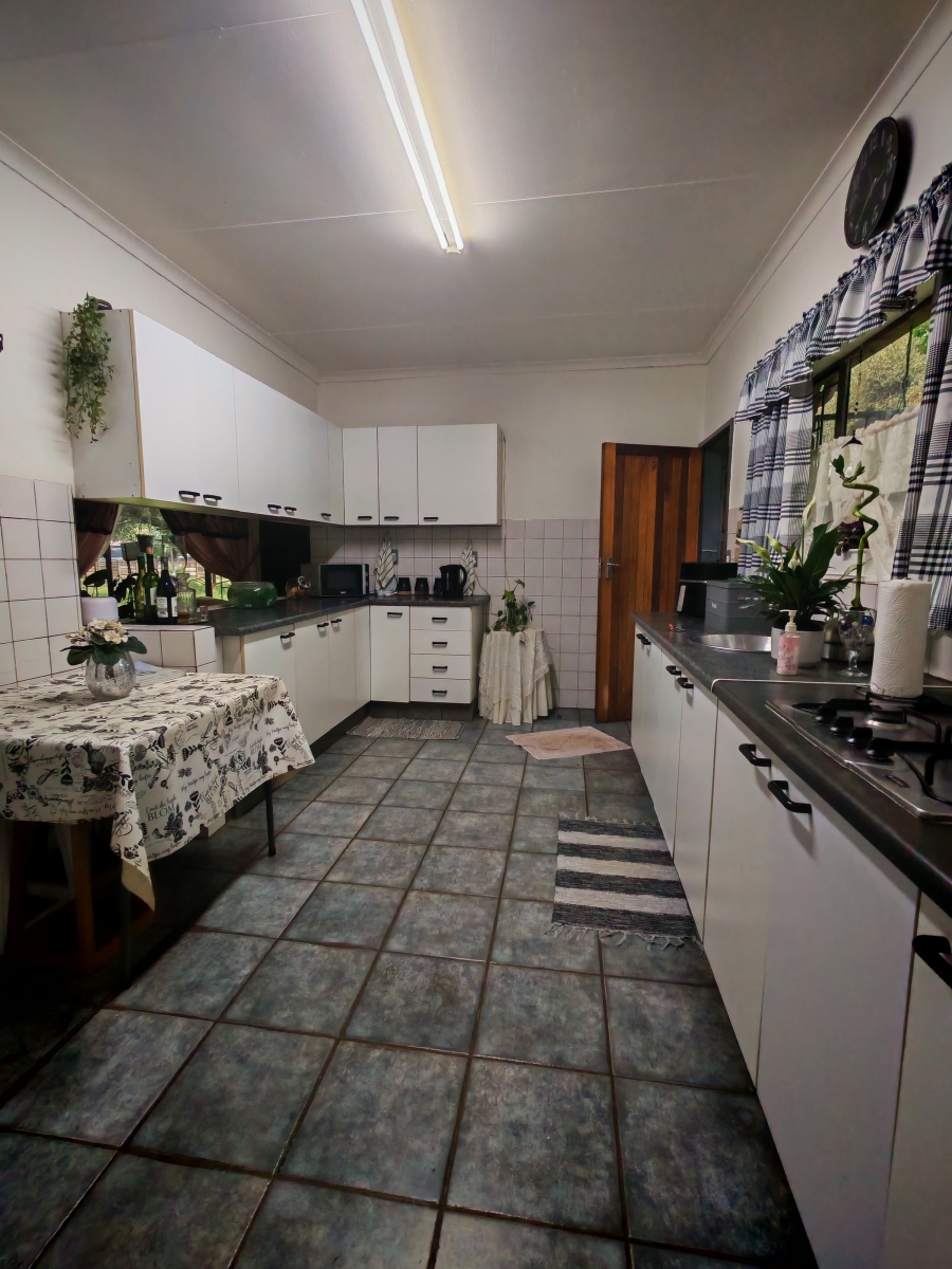 11 Bedroom Property for Sale in Patryshoek A H Gauteng