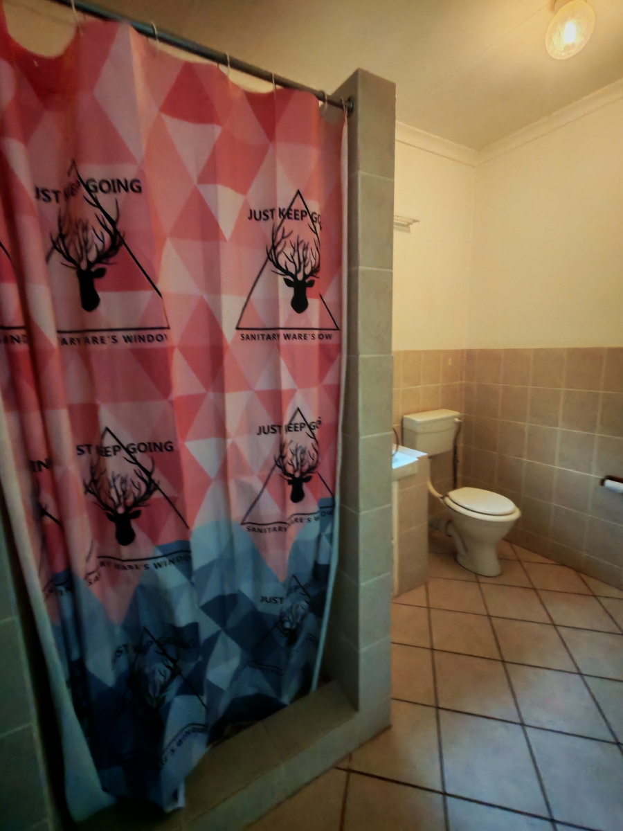 11 Bedroom Property for Sale in Patryshoek A H Gauteng