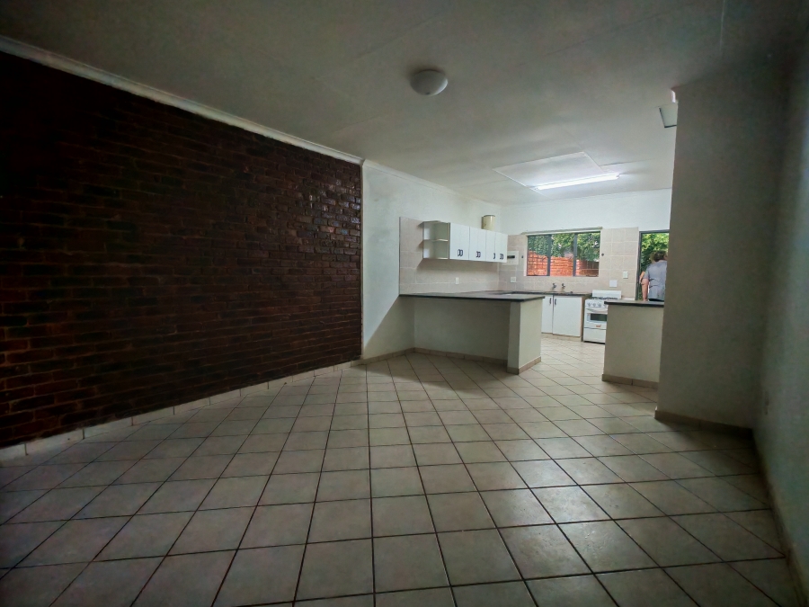 11 Bedroom Property for Sale in Patryshoek A H Gauteng