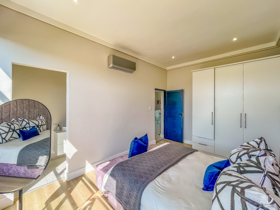 To Let 5 Bedroom Property for Rent in Midstream Ridge Gauteng