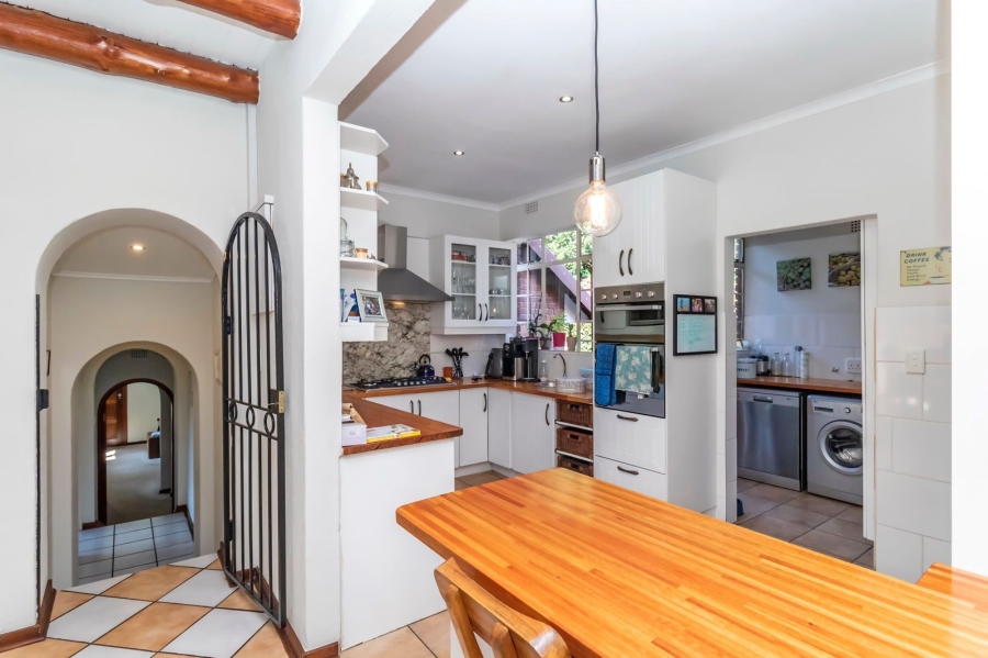 To Let 3 Bedroom Property for Rent in Paulshof Gauteng