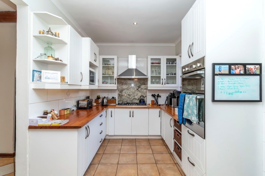 To Let 3 Bedroom Property for Rent in Paulshof Gauteng