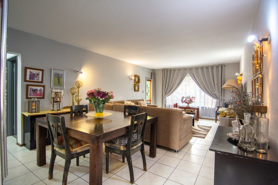 2 Bedroom Property for Sale in Northcliff Gauteng