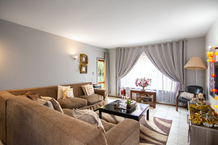 2 Bedroom Property for Sale in Northcliff Gauteng