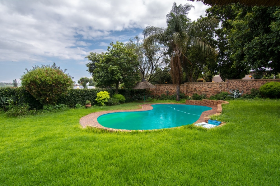 2 Bedroom Property for Sale in Northcliff Gauteng