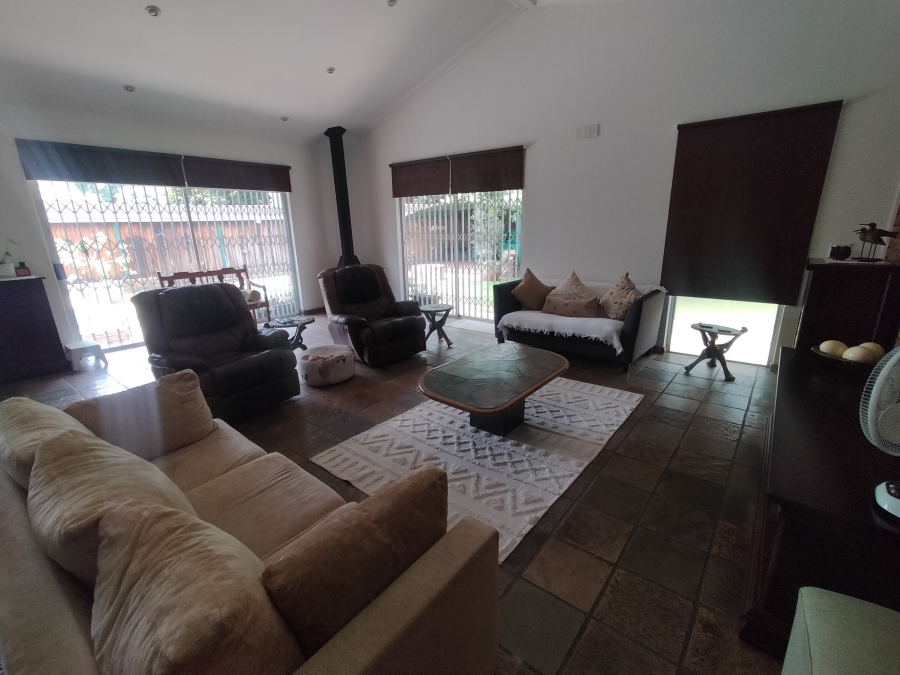 4 Bedroom Property for Sale in Pretoria North Gauteng