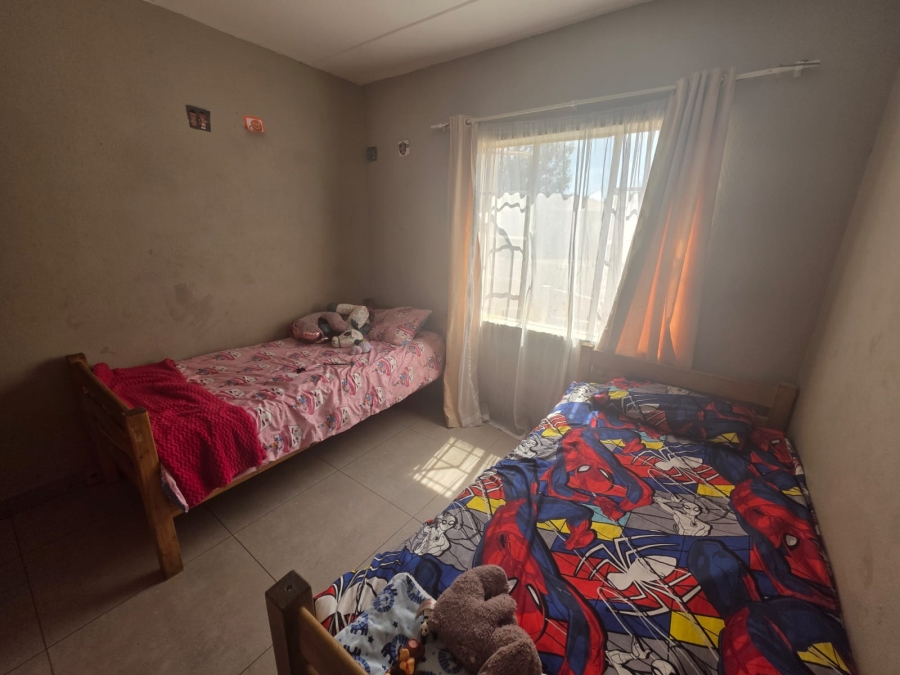 To Let 3 Bedroom Property for Rent in Castleview Gauteng