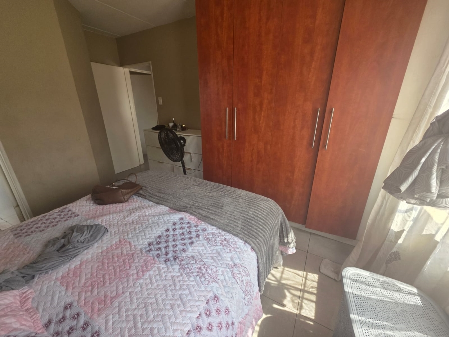 To Let 3 Bedroom Property for Rent in Castleview Gauteng