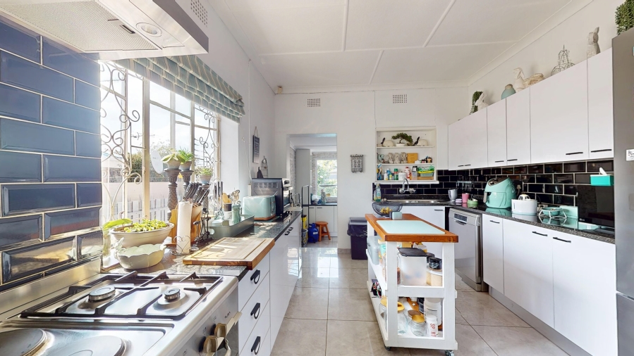 4 Bedroom Property for Sale in Sunnyridge Gauteng