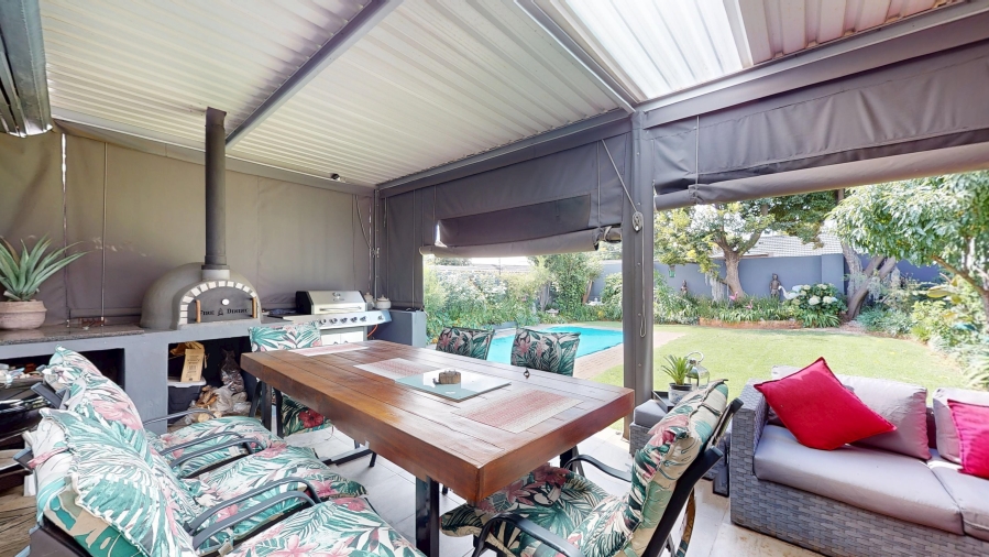 4 Bedroom Property for Sale in Sunnyridge Gauteng