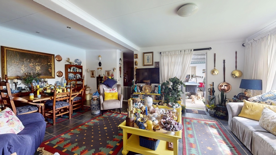 4 Bedroom Property for Sale in Sunnyridge Gauteng