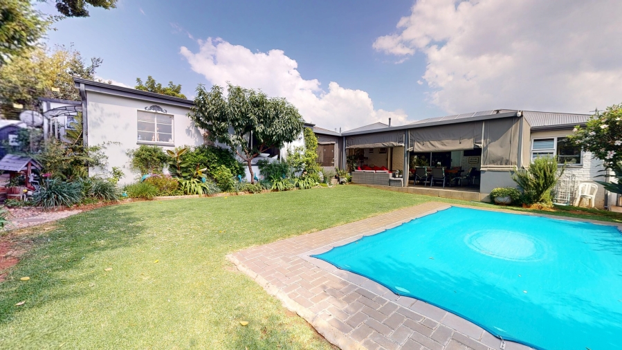 4 Bedroom Property for Sale in Sunnyridge Gauteng