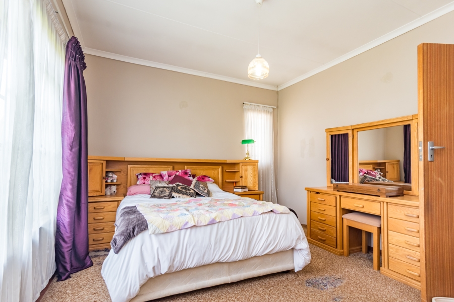 2 Bedroom Property for Sale in Helderkruin Gauteng