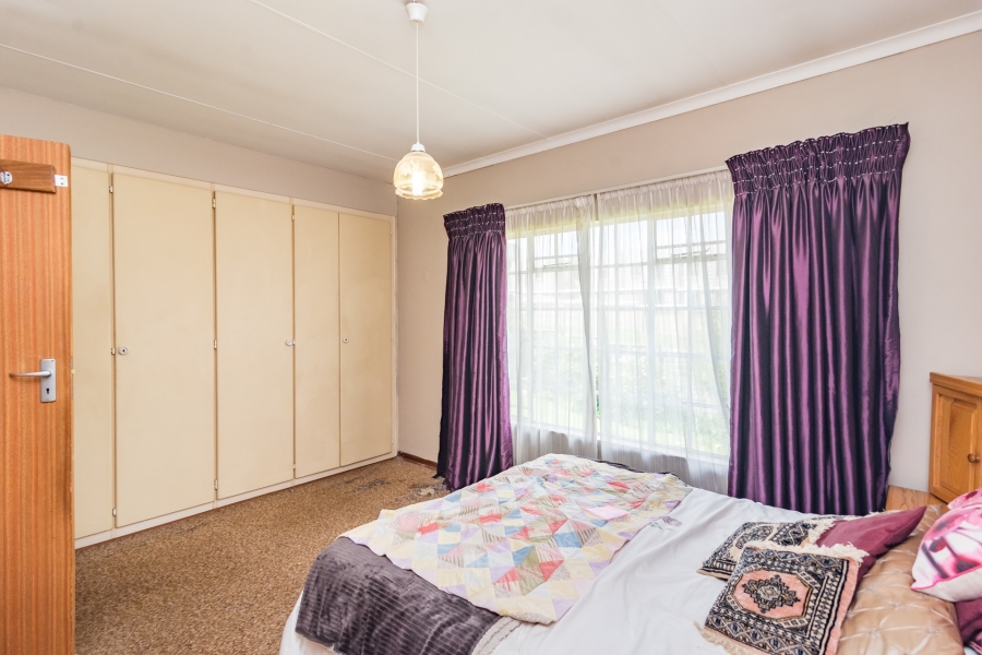 2 Bedroom Property for Sale in Helderkruin Gauteng
