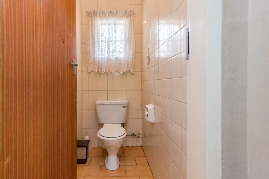 2 Bedroom Property for Sale in Helderkruin Gauteng