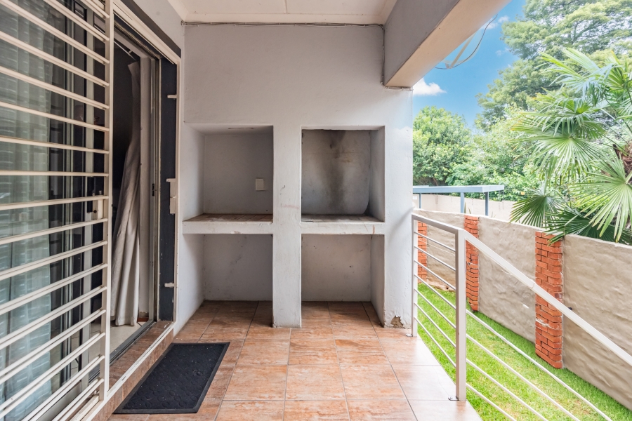 2 Bedroom Property for Sale in Florida Glen Gauteng