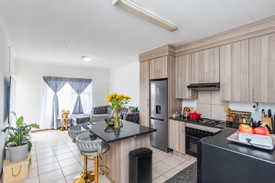 2 Bedroom Property for Sale in Ruimsig Gauteng