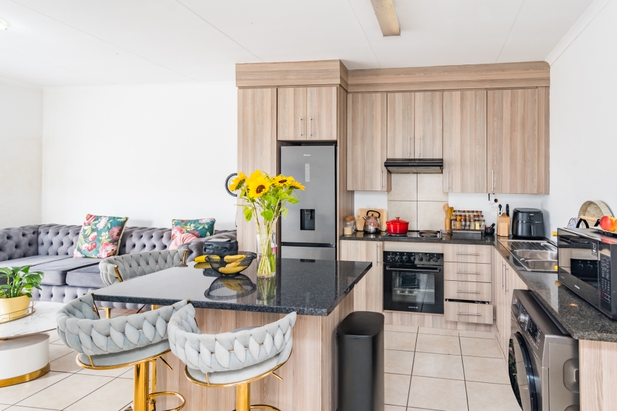 2 Bedroom Property for Sale in Ruimsig Gauteng