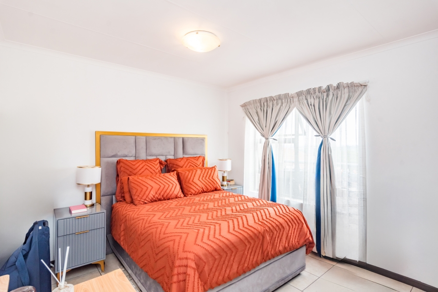 2 Bedroom Property for Sale in Ruimsig Gauteng