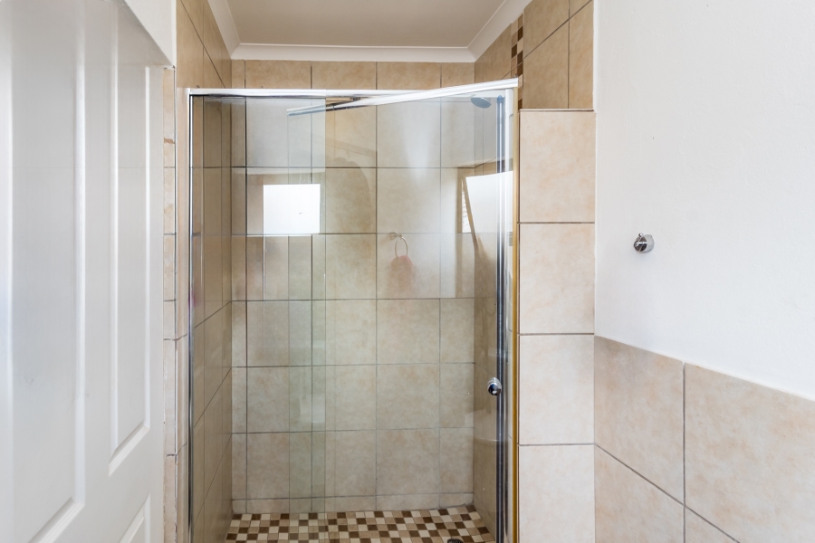 2 Bedroom Property for Sale in Ruimsig Gauteng