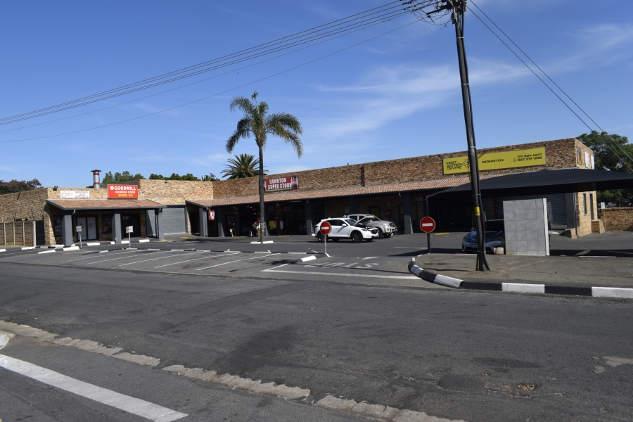 Commercial Property for Sale in Lambton Gauteng