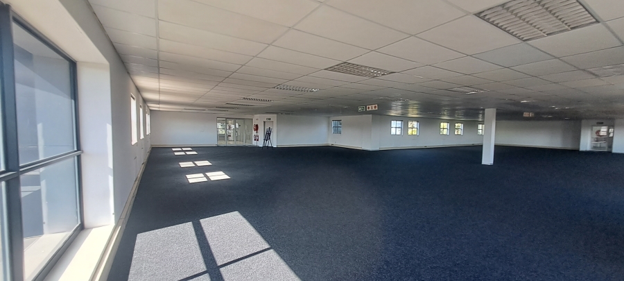 To Let commercial Property for Rent in Halfway Gardens Gauteng